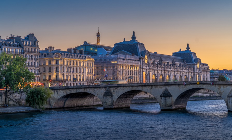 Volunteer opportunity in France